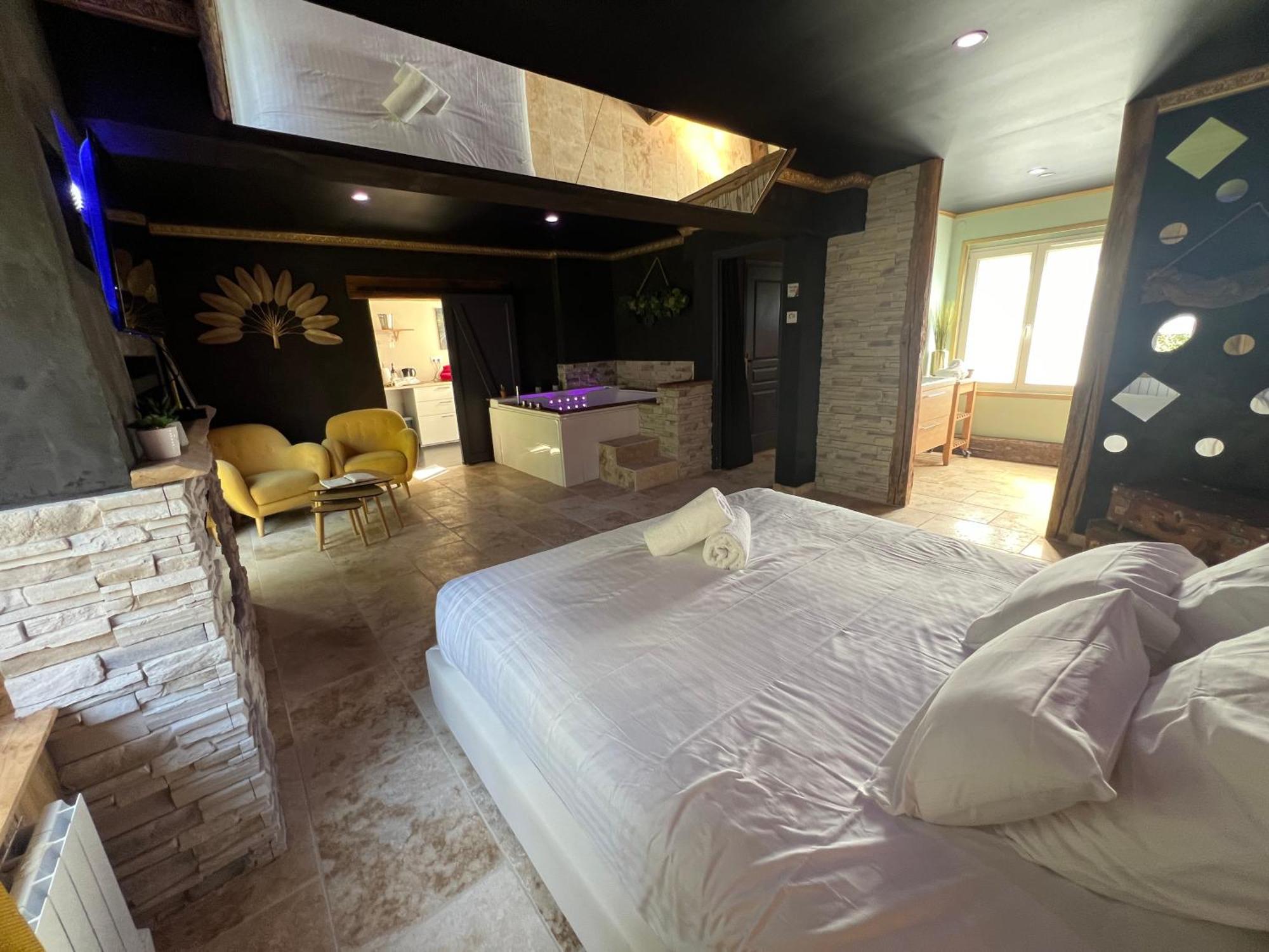 Le Lodge Des Charmes 5 Etoiles Leves Екстер'єр фото