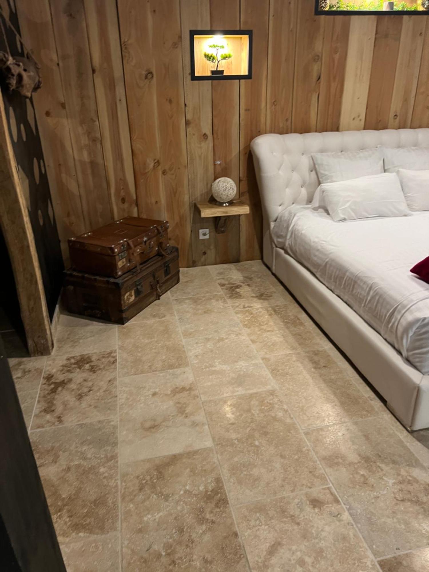 Le Lodge Des Charmes 5 Etoiles Leves Екстер'єр фото