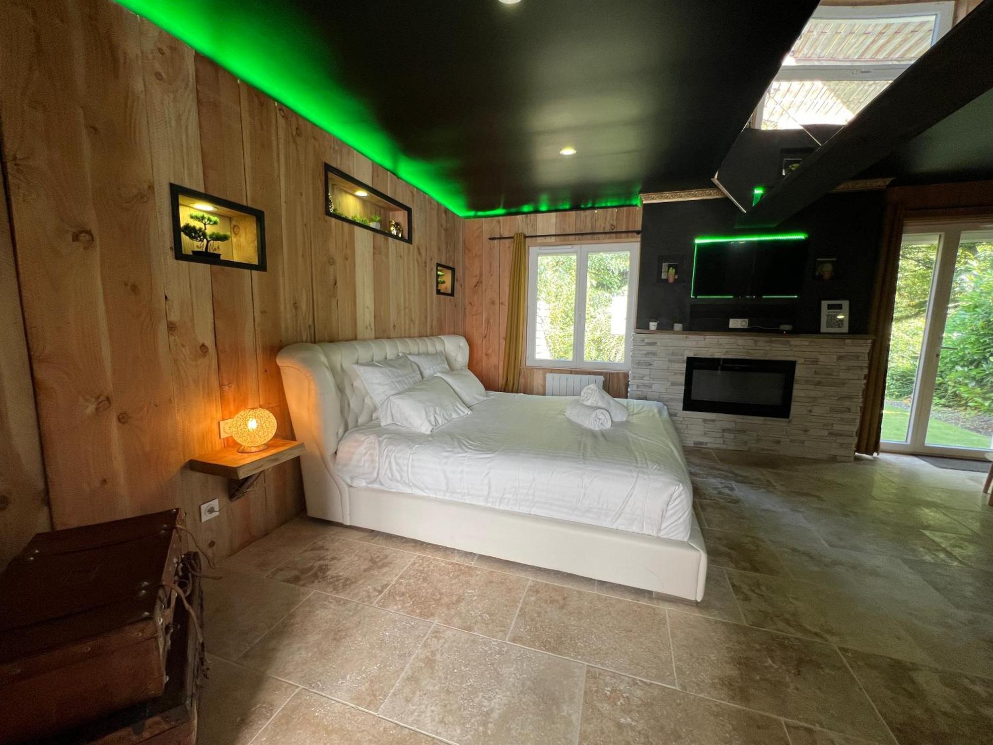 Le Lodge Des Charmes 5 Etoiles Leves Екстер'єр фото