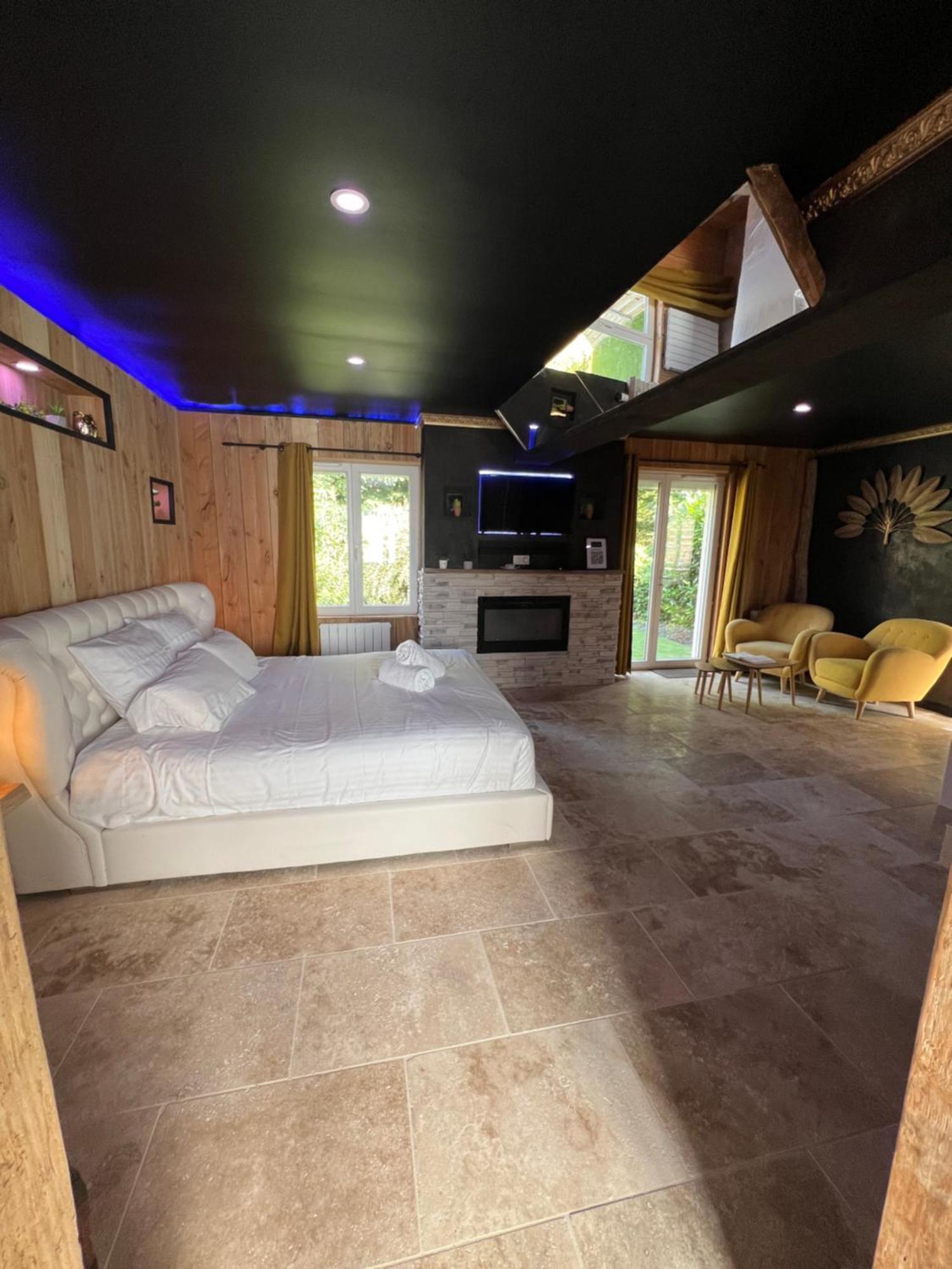 Le Lodge Des Charmes 5 Etoiles Leves Екстер'єр фото