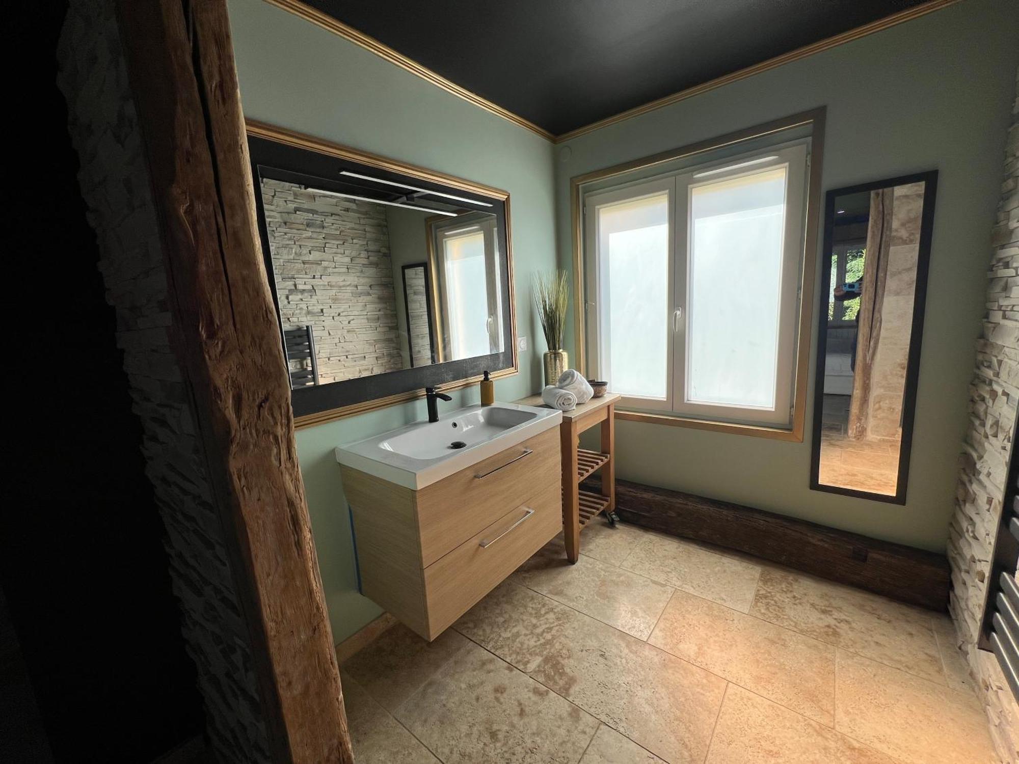 Le Lodge Des Charmes 5 Etoiles Leves Екстер'єр фото