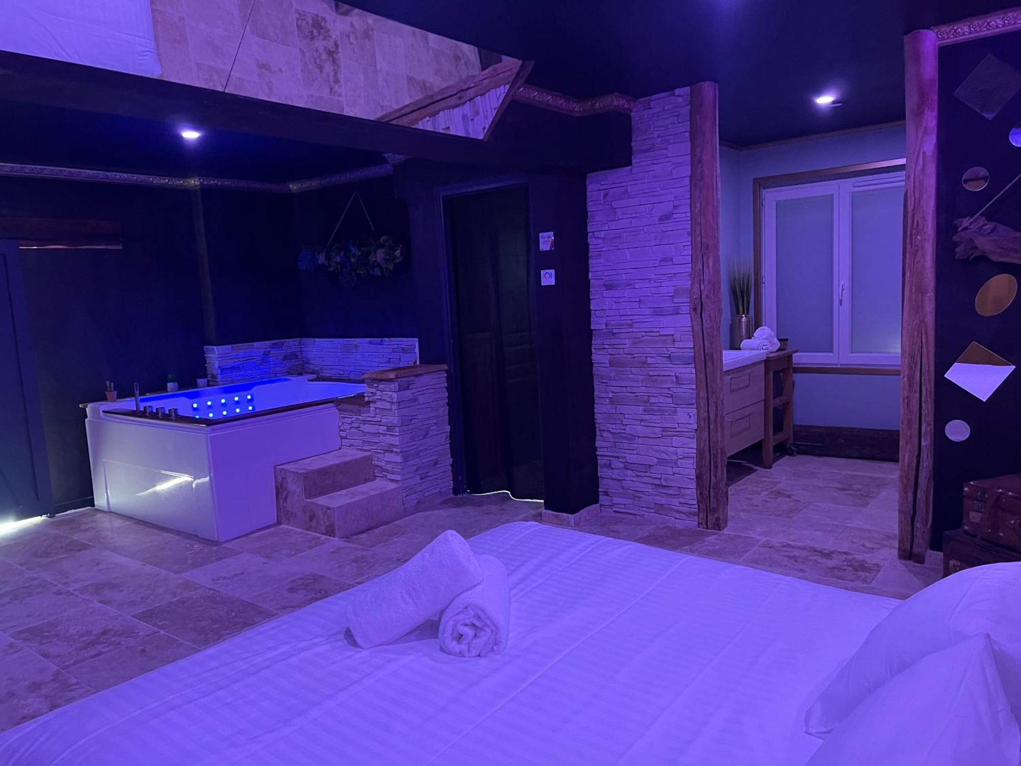 Le Lodge Des Charmes 5 Etoiles Leves Екстер'єр фото